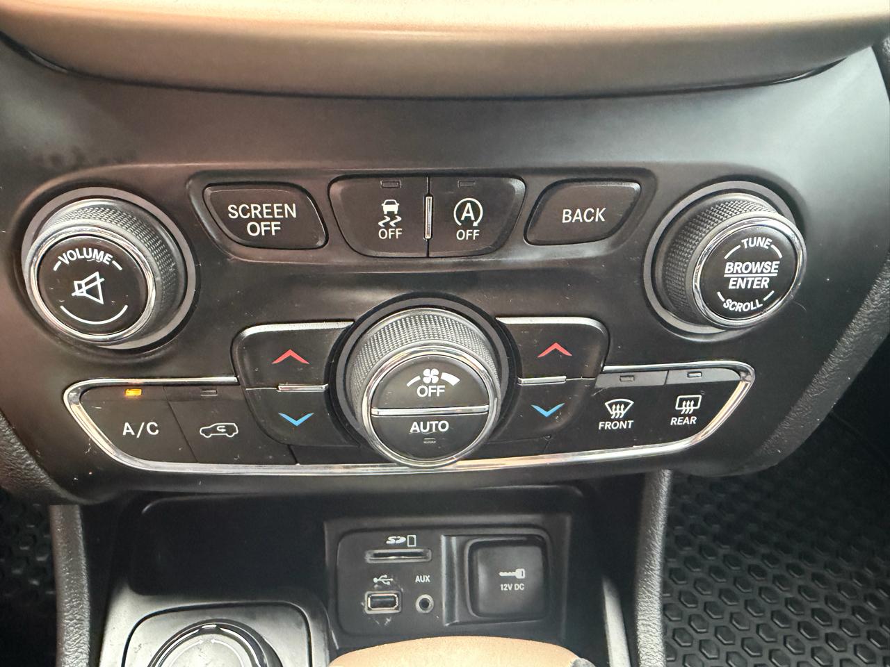 Jeep Cherokee Latitude 4x4 2017