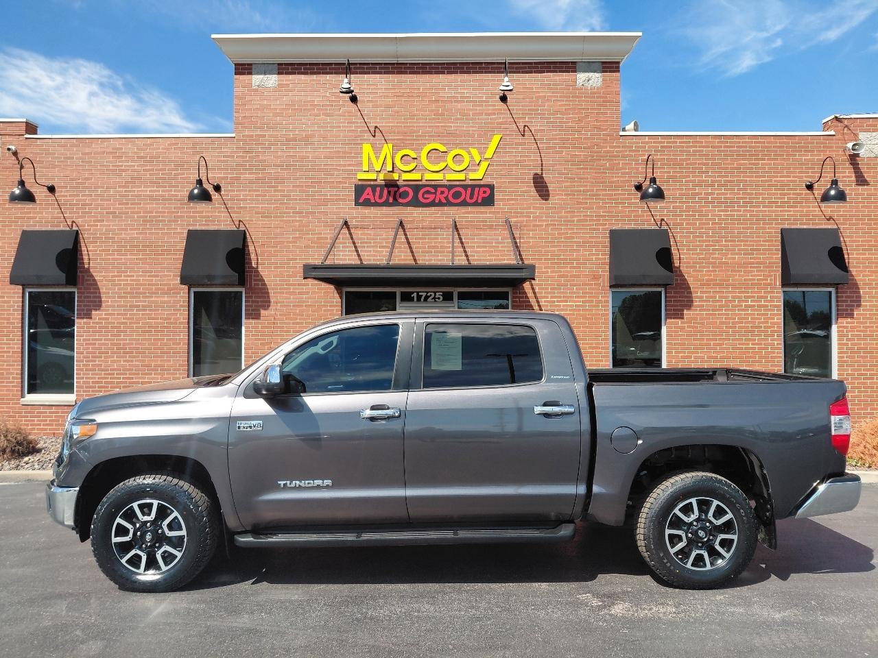 Toyota Tundra 4WD Truck CrewMax 5.7L FFV V8 6-Spd AT LTD (Natl) 2016