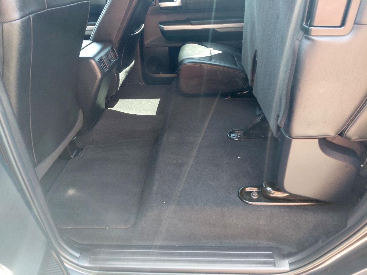 Toyota Tundra 4WD Truck CrewMax 5.7L FFV V8 6-Spd AT LTD (Natl) 2016