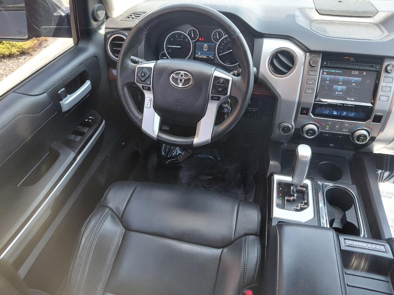 Toyota Tundra 4WD Truck CrewMax 5.7L FFV V8 6-Spd AT LTD (Natl) 2016