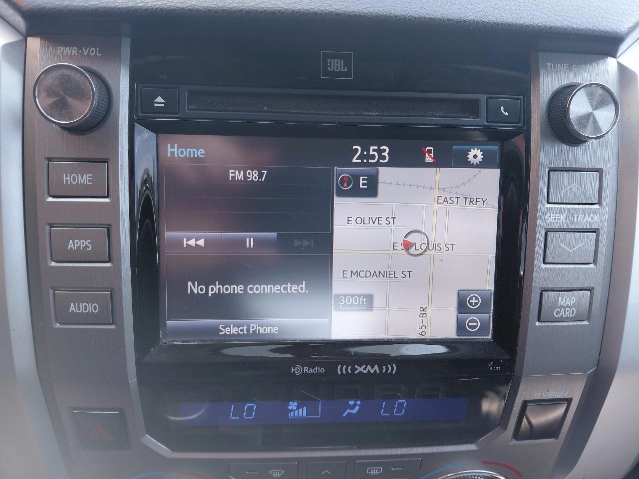 Toyota Tundra 4WD Truck CrewMax 5.7L FFV V8 6-Spd AT LTD (Natl) 2016