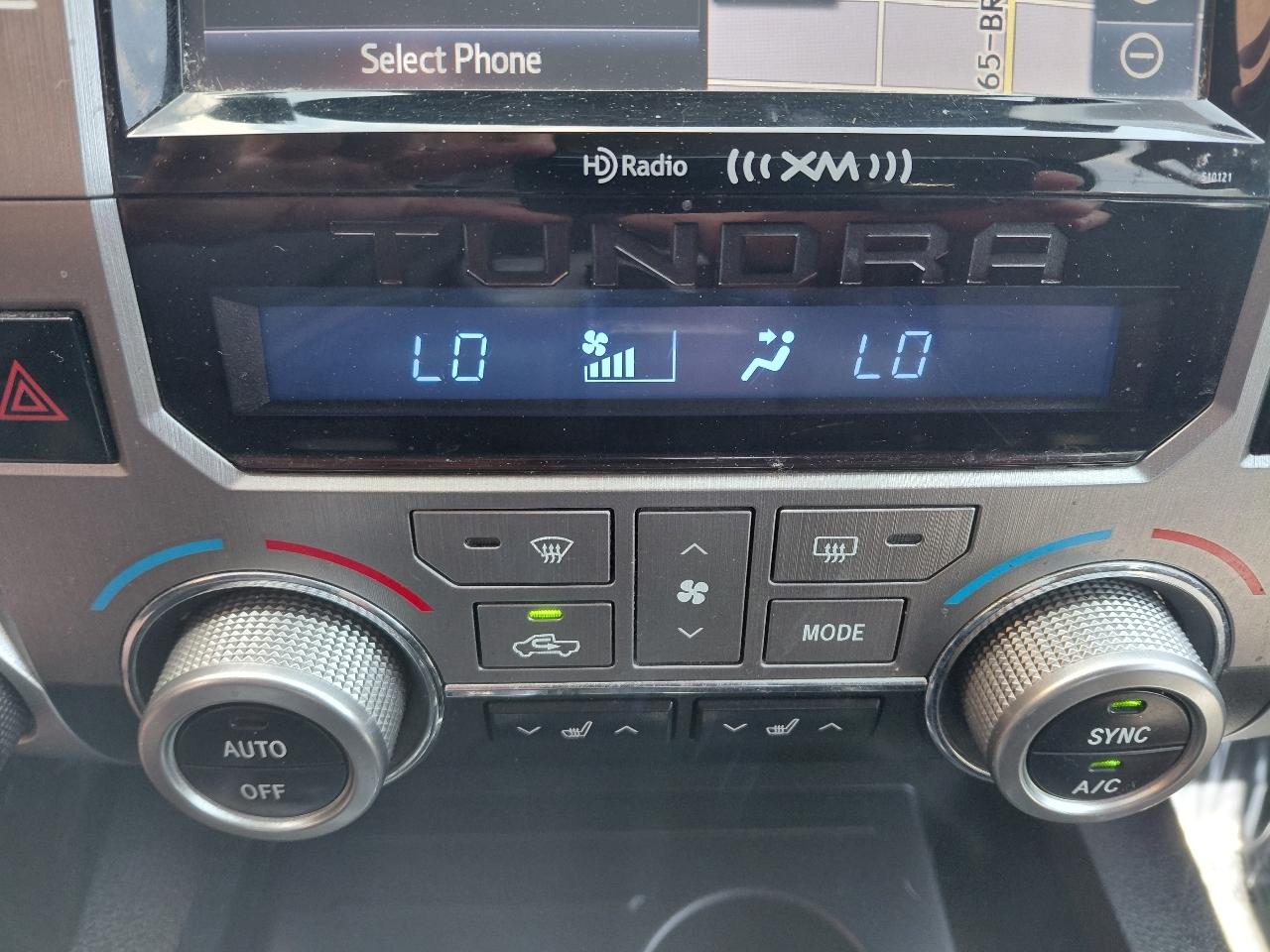 Toyota Tundra 4WD Truck CrewMax 5.7L FFV V8 6-Spd AT LTD (Natl) 2016