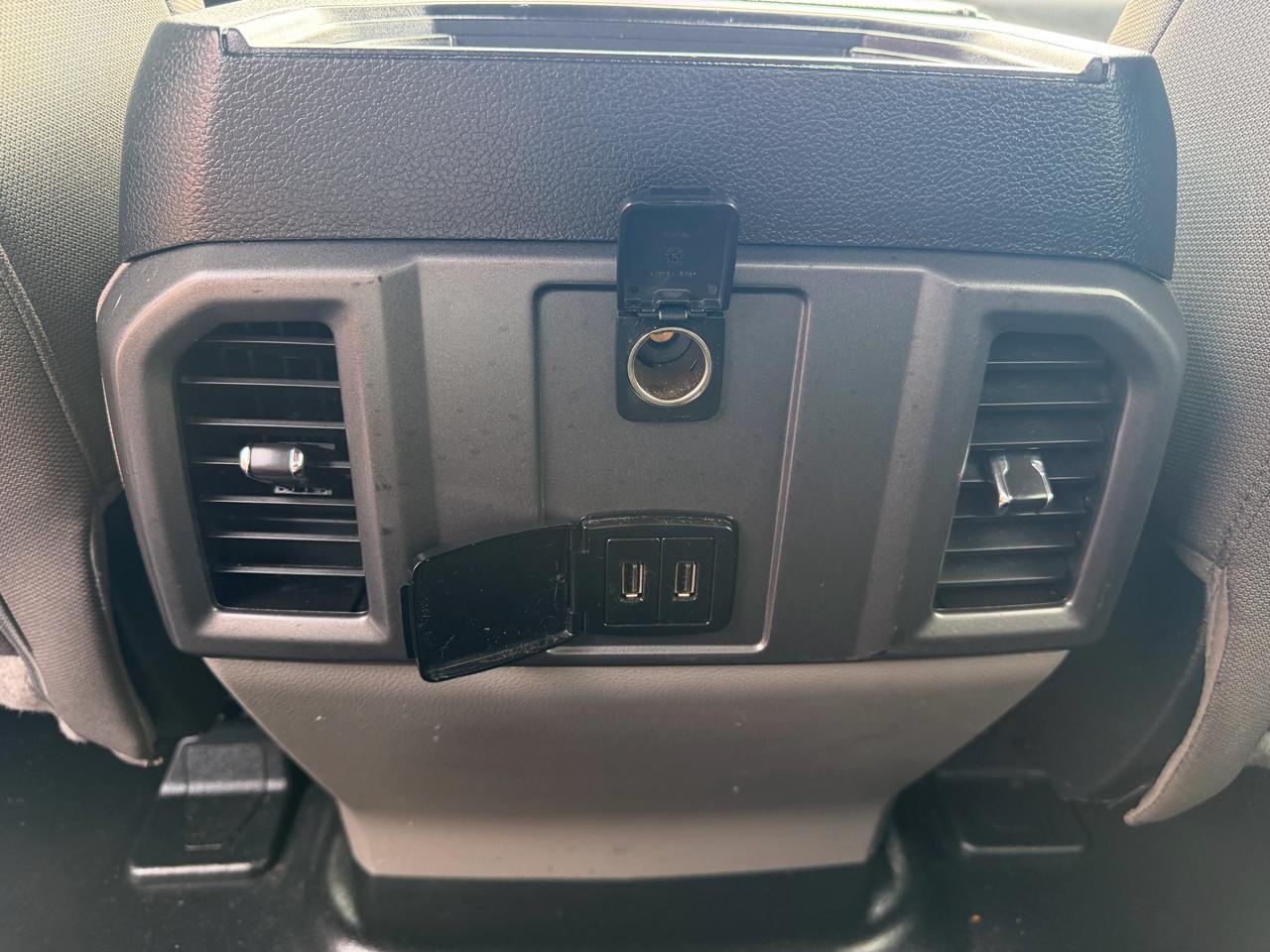 Ford F-150 XLT SuperCrew 4WD 2019