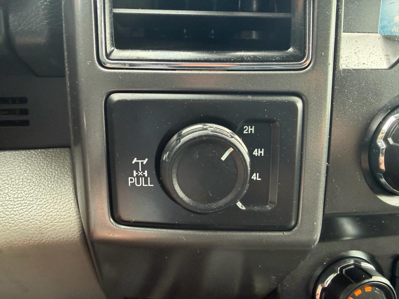 Ford F-150 XLT SuperCrew 4WD 2019