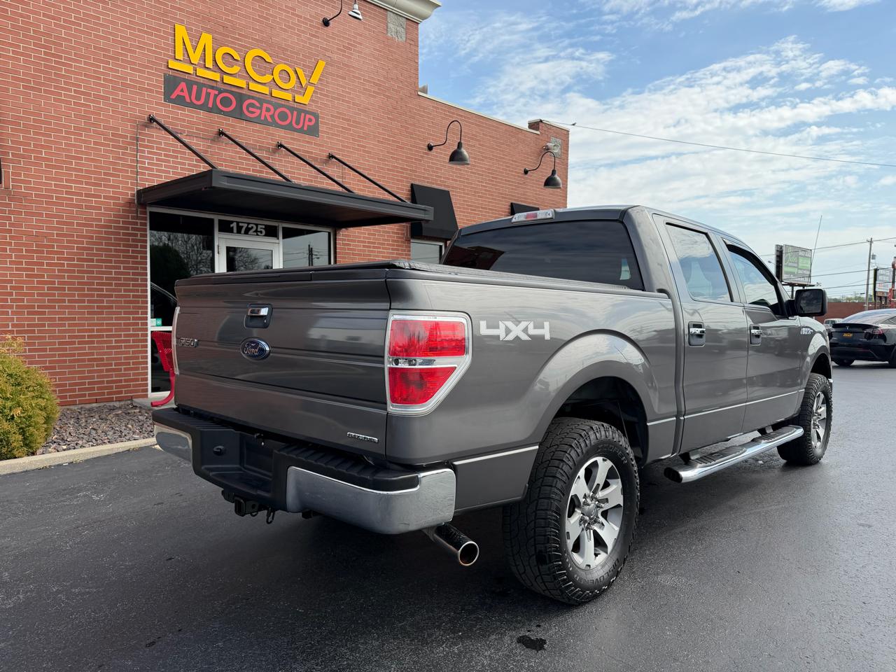 Ford F-150 XLT SuperCrew 4WD 2012