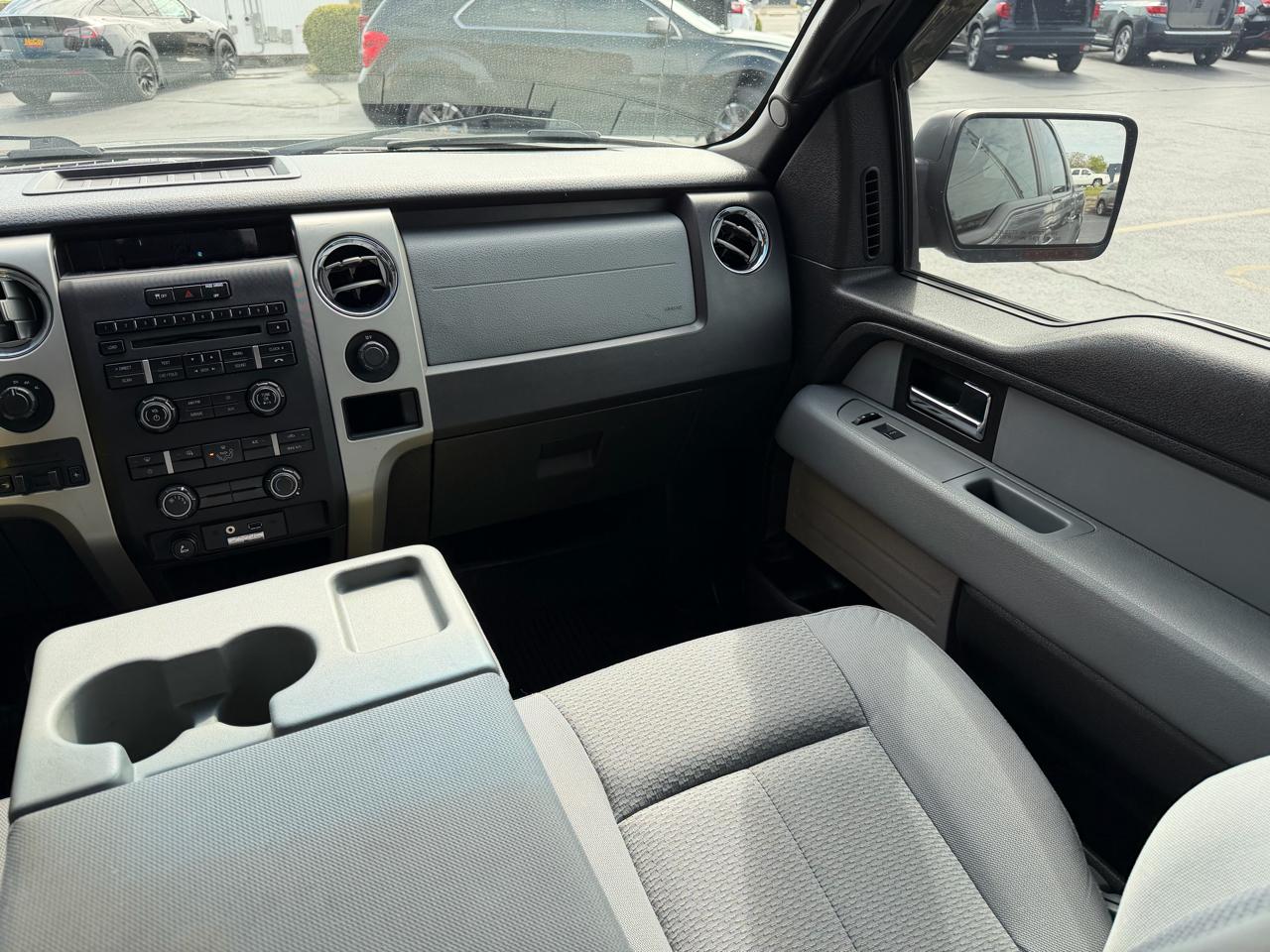 Ford F-150 XLT SuperCrew 4WD 2012