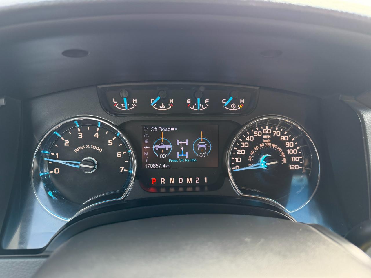 Ford F-150 XLT SuperCrew 4WD 2012