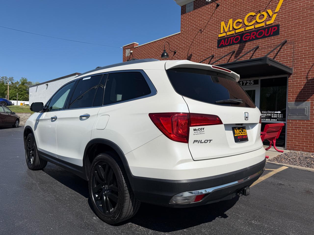 Honda Pilot Touring AWD 2017