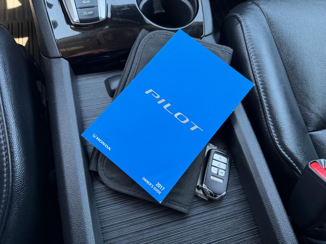 Honda Pilot Touring AWD 2017