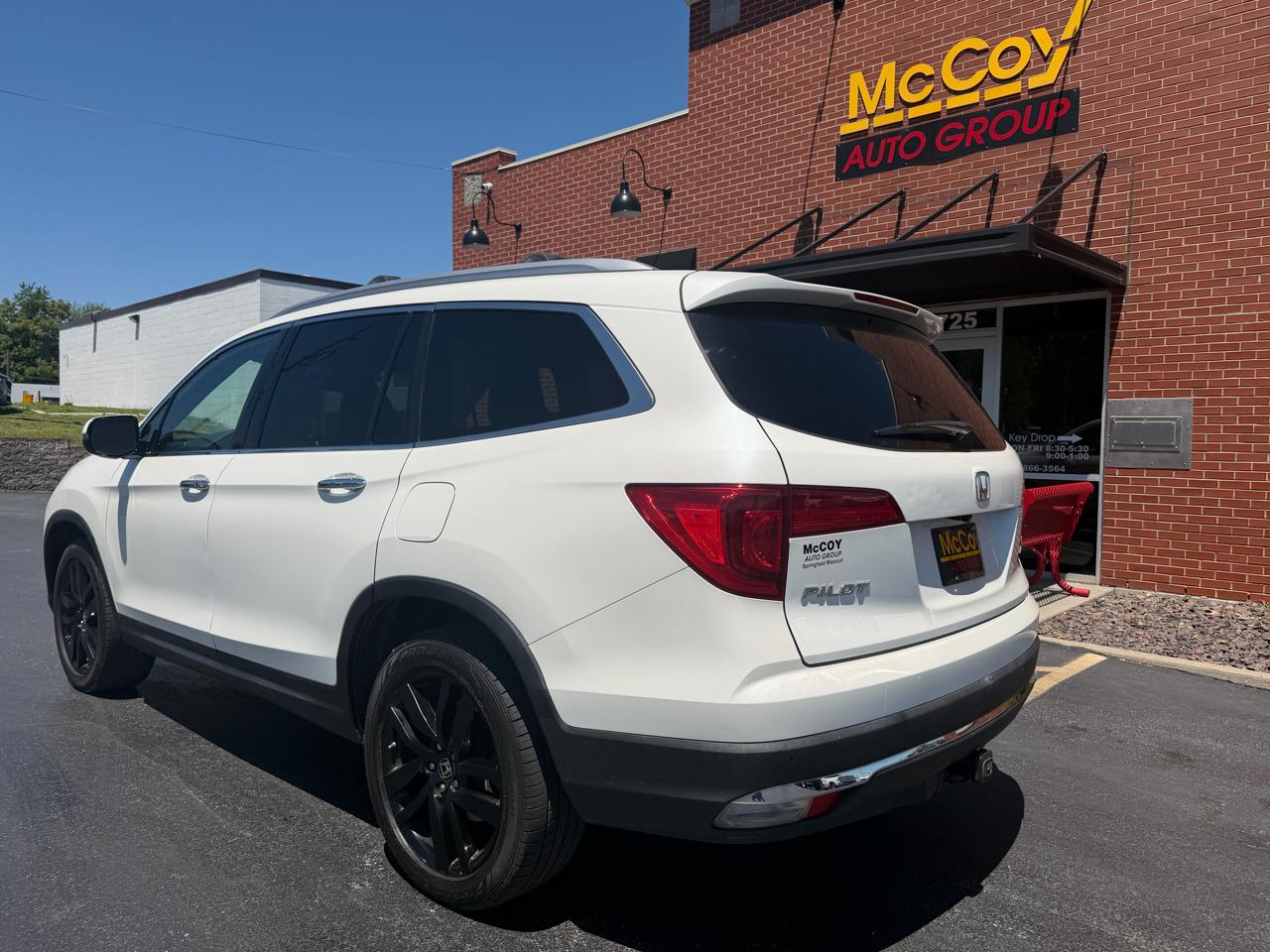 Honda Pilot Touring AWD 2017