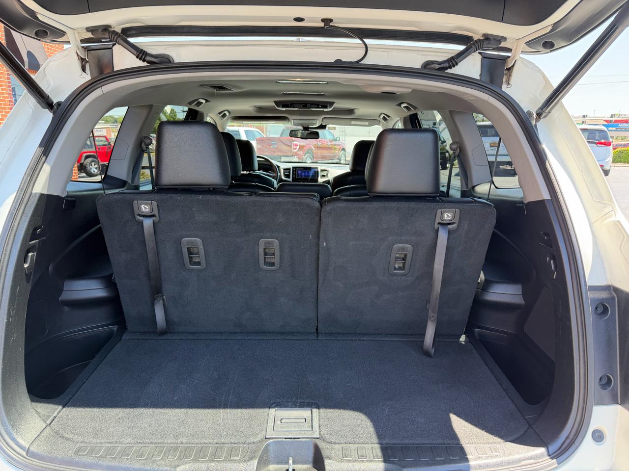 Honda Pilot Touring AWD 2017