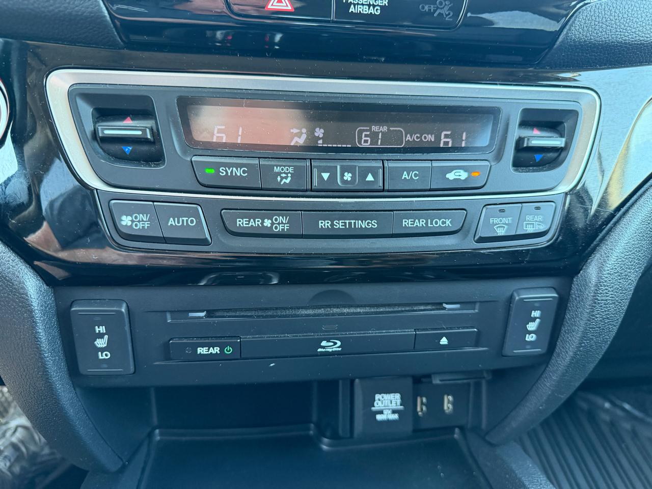 Honda Pilot Touring AWD 2017
