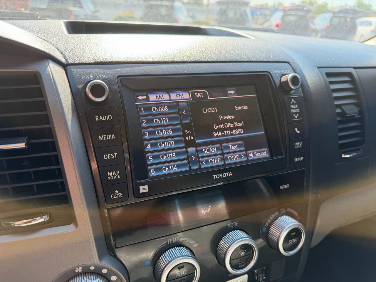 Toyota Sequoia 4WD 5.7L FFV Platinum (Natl) 2013