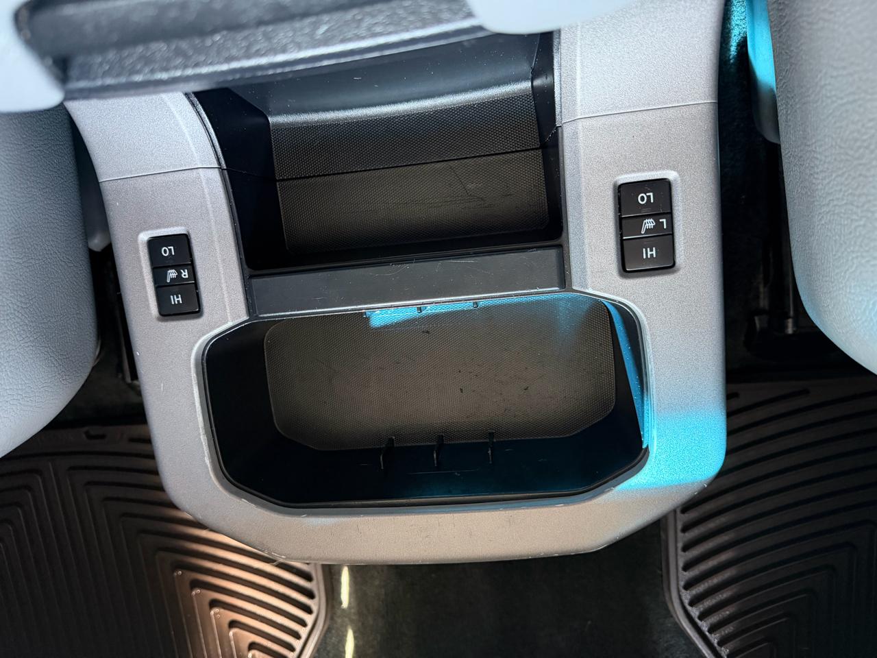 Toyota Sequoia 4WD 5.7L FFV Platinum (Natl) 2013