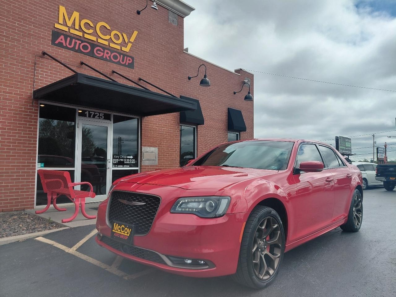 2016 Chrysler 300 4dr Sdn 300S Alloy Edition RWD