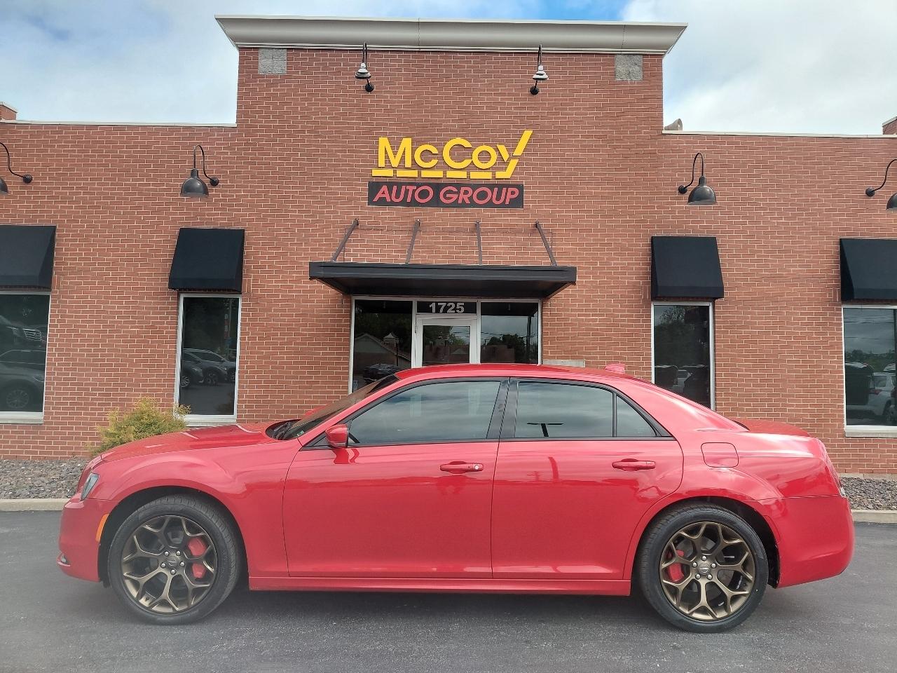 Chrysler 300 4dr Sdn 300S Alloy Edition RWD 2016
