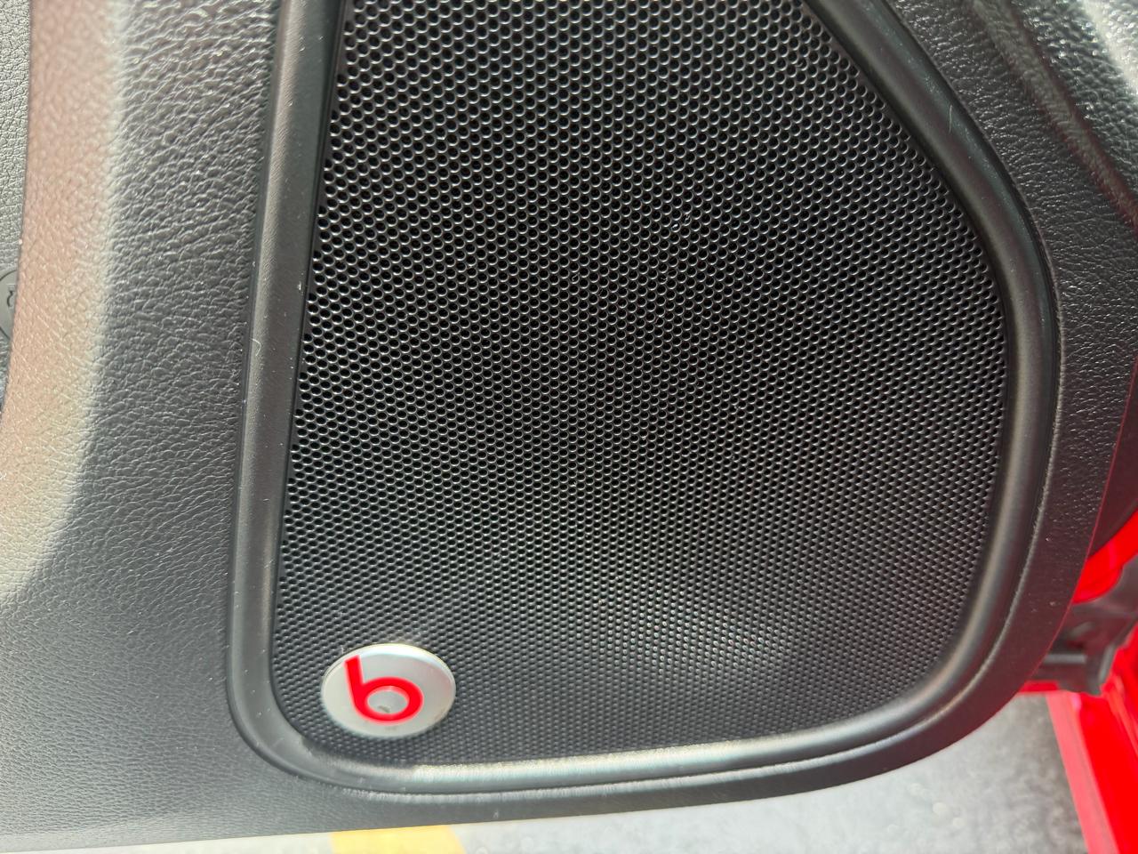 Chrysler 300 4dr Sdn 300S Alloy Edition RWD 2016