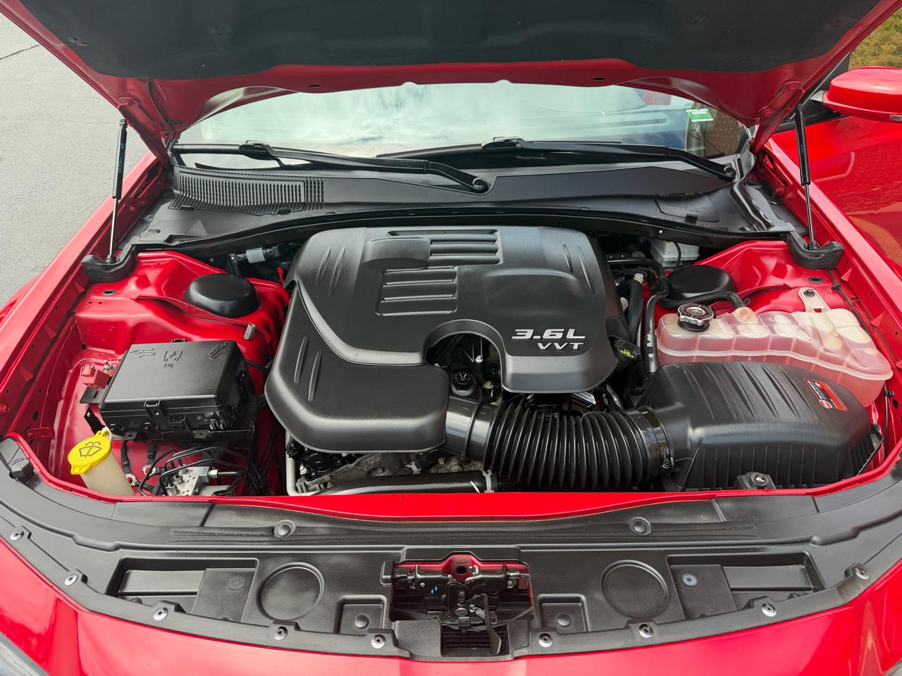 Chrysler 300 4dr Sdn 300S Alloy Edition RWD 2016