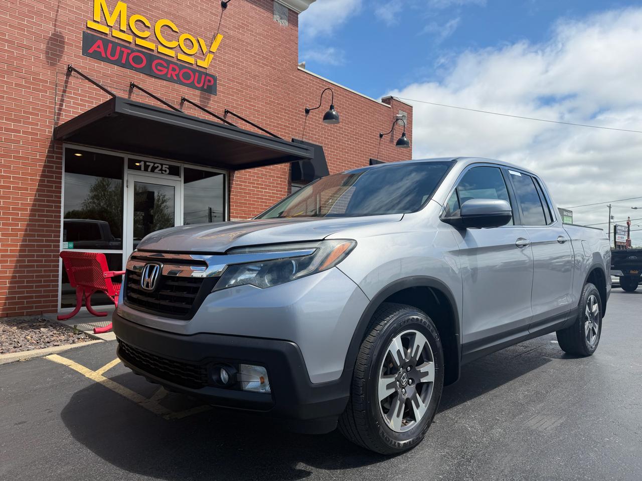 2017 Honda Ridgeline 4WD Crew Cab RTL w/Leather