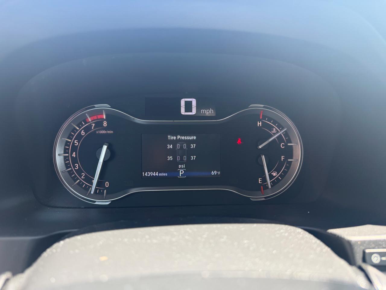 Honda Ridgeline 4WD Crew Cab RTL w/Leather 2017