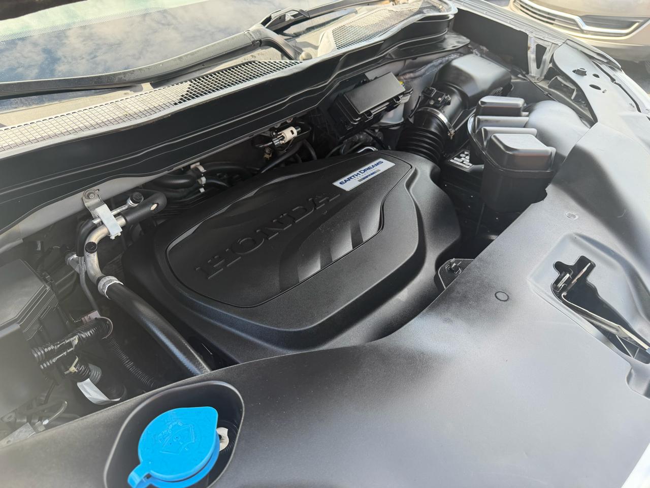 Honda Ridgeline 4WD Crew Cab RTL w/Leather 2017