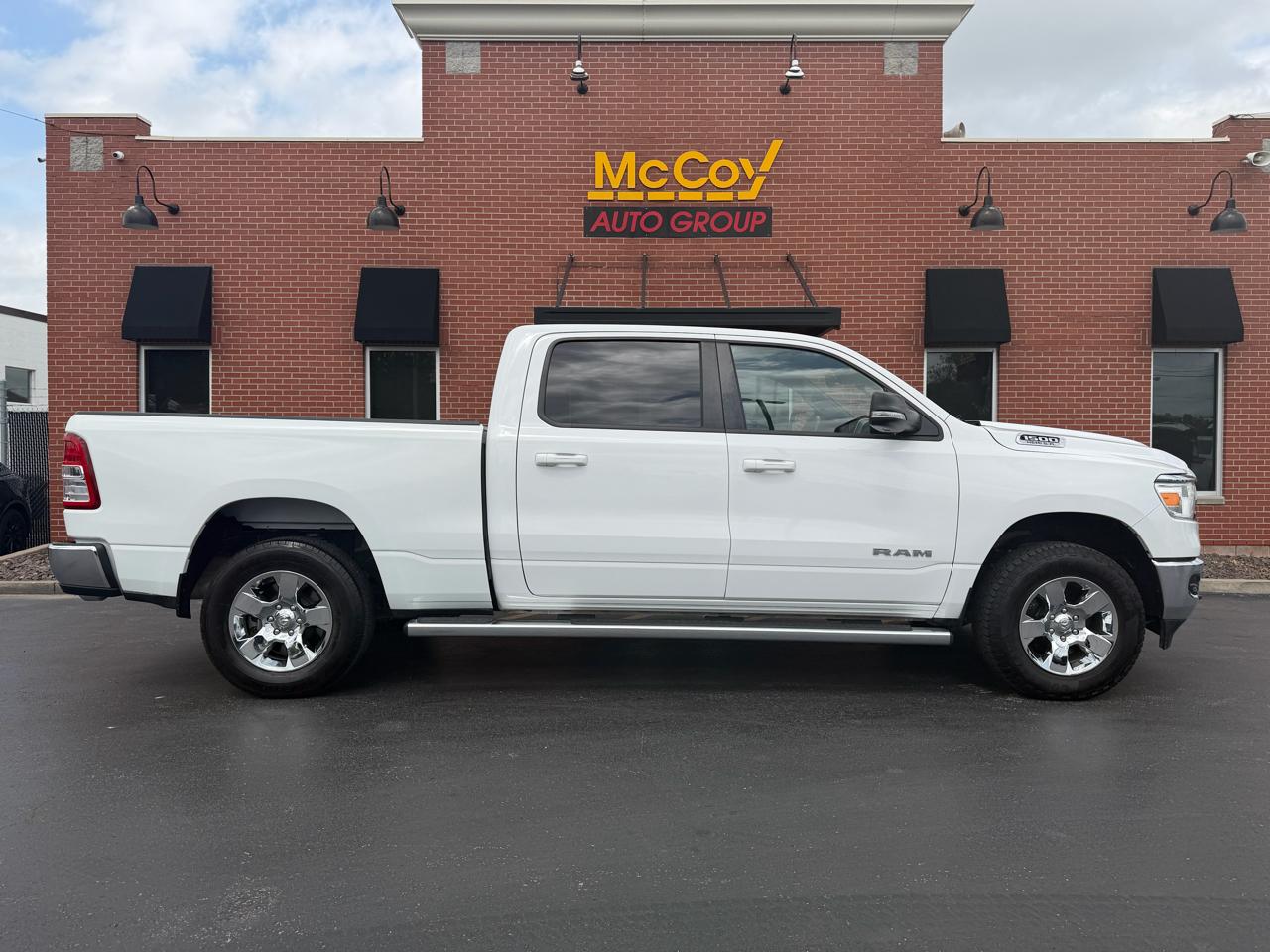 RAM 1500 Big Horn 4x4 Crew Cab 6'4" Box 2022