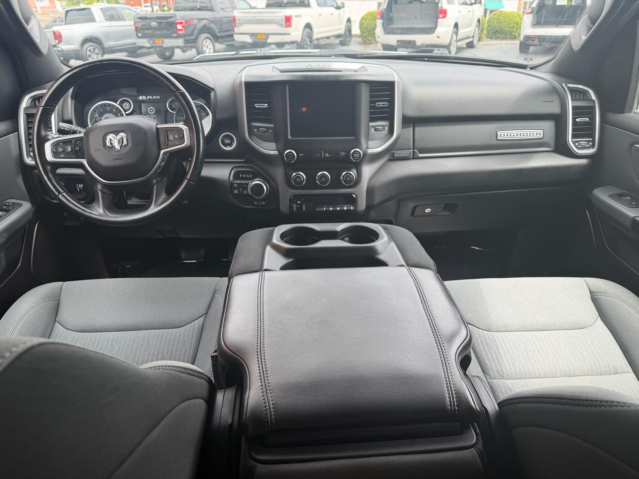 RAM 1500 Big Horn 4x4 Crew Cab 6'4" Box 2022