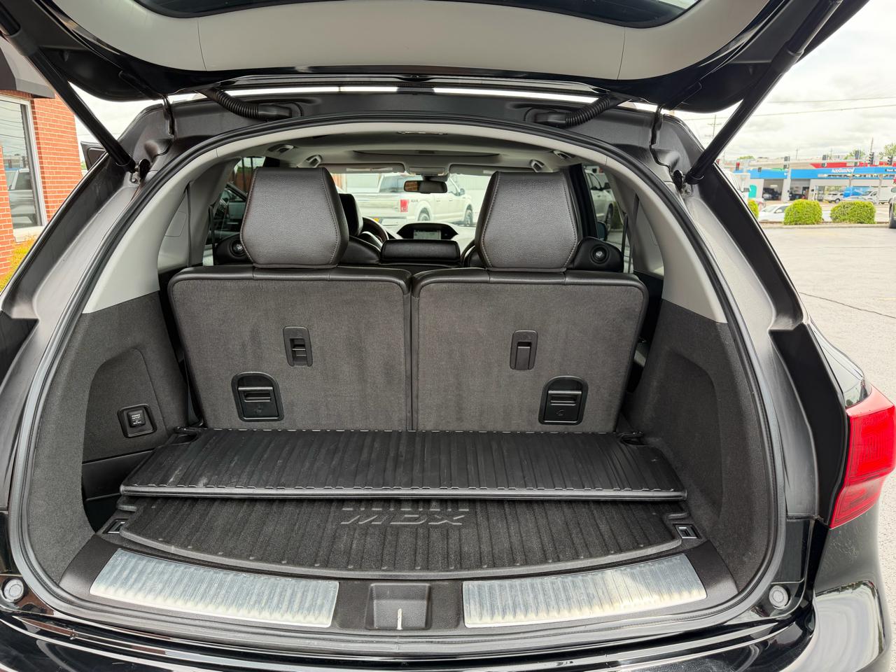 Acura MDX SH-AWD 4dr Tech Pkg 2015