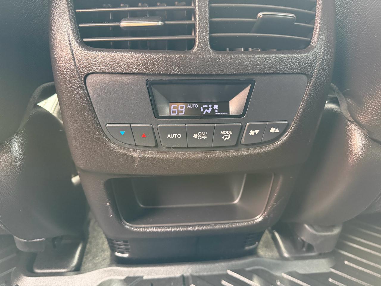 Acura MDX SH-AWD 4dr Tech Pkg 2015