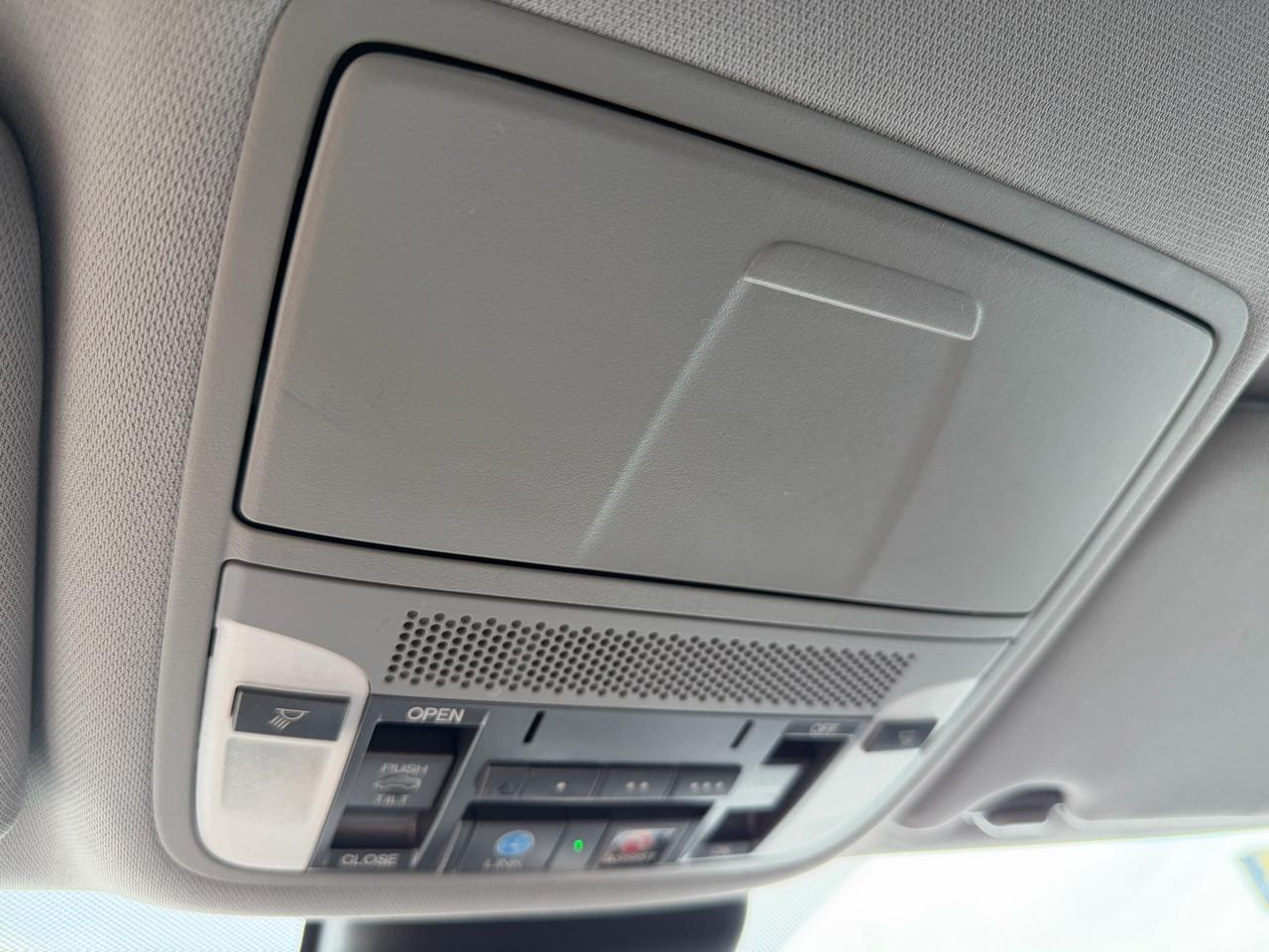 Acura MDX SH-AWD 4dr Tech Pkg 2015