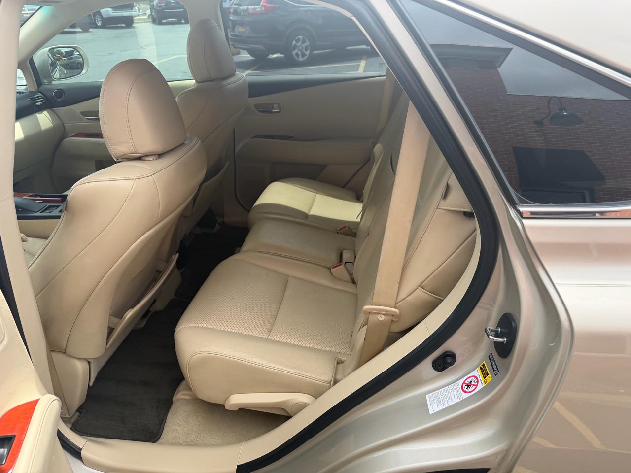 Lexus RX 350 FWD 4dr 2011