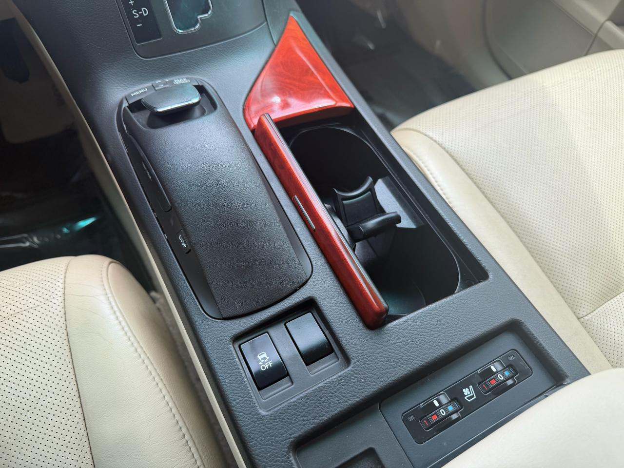 Lexus RX 350 FWD 4dr 2011