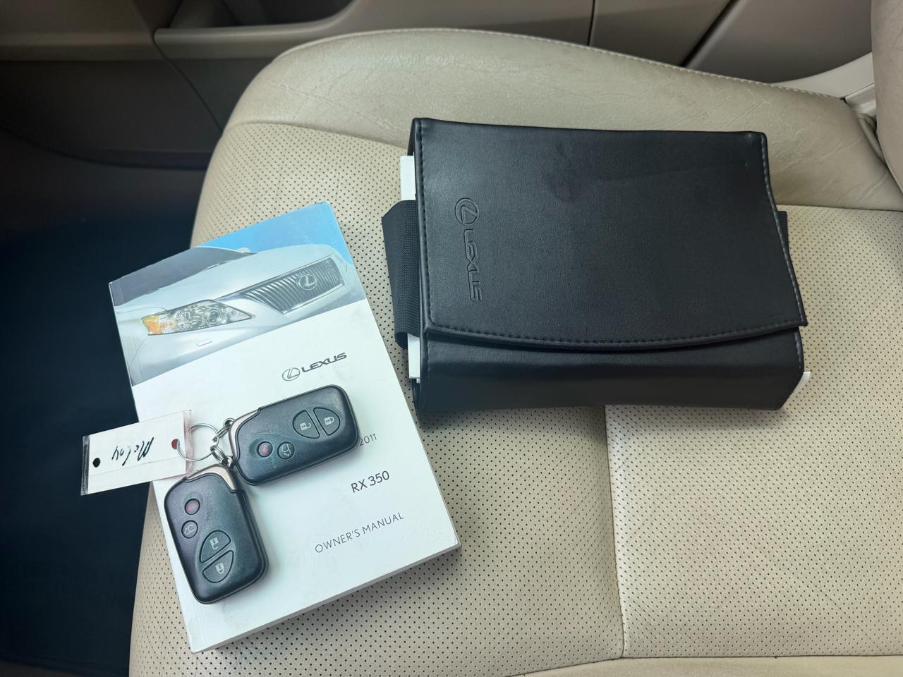 Lexus RX 350 FWD 4dr 2011