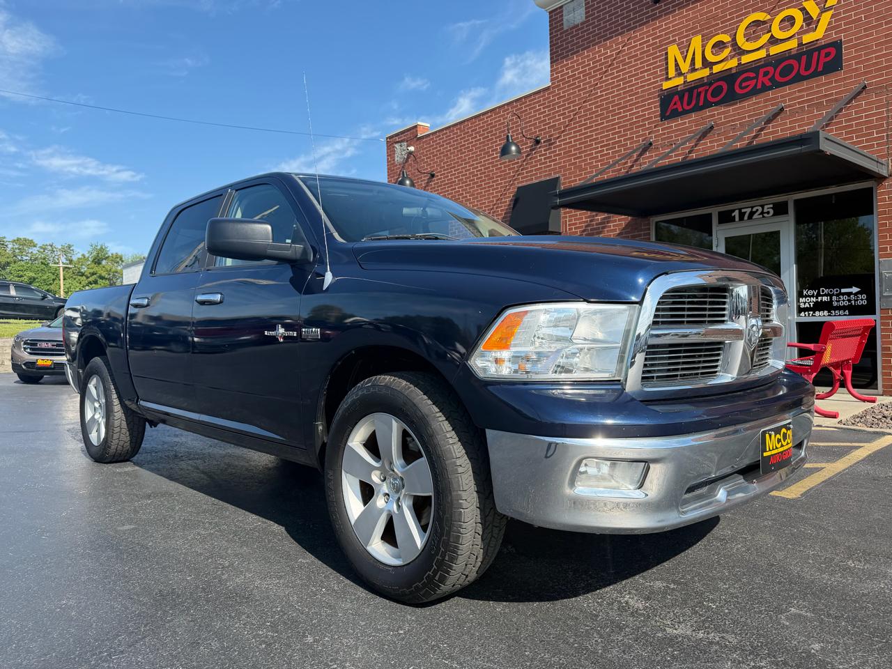 RAM 1500 4WD Crew Cab 140.5" Lone Star 2012