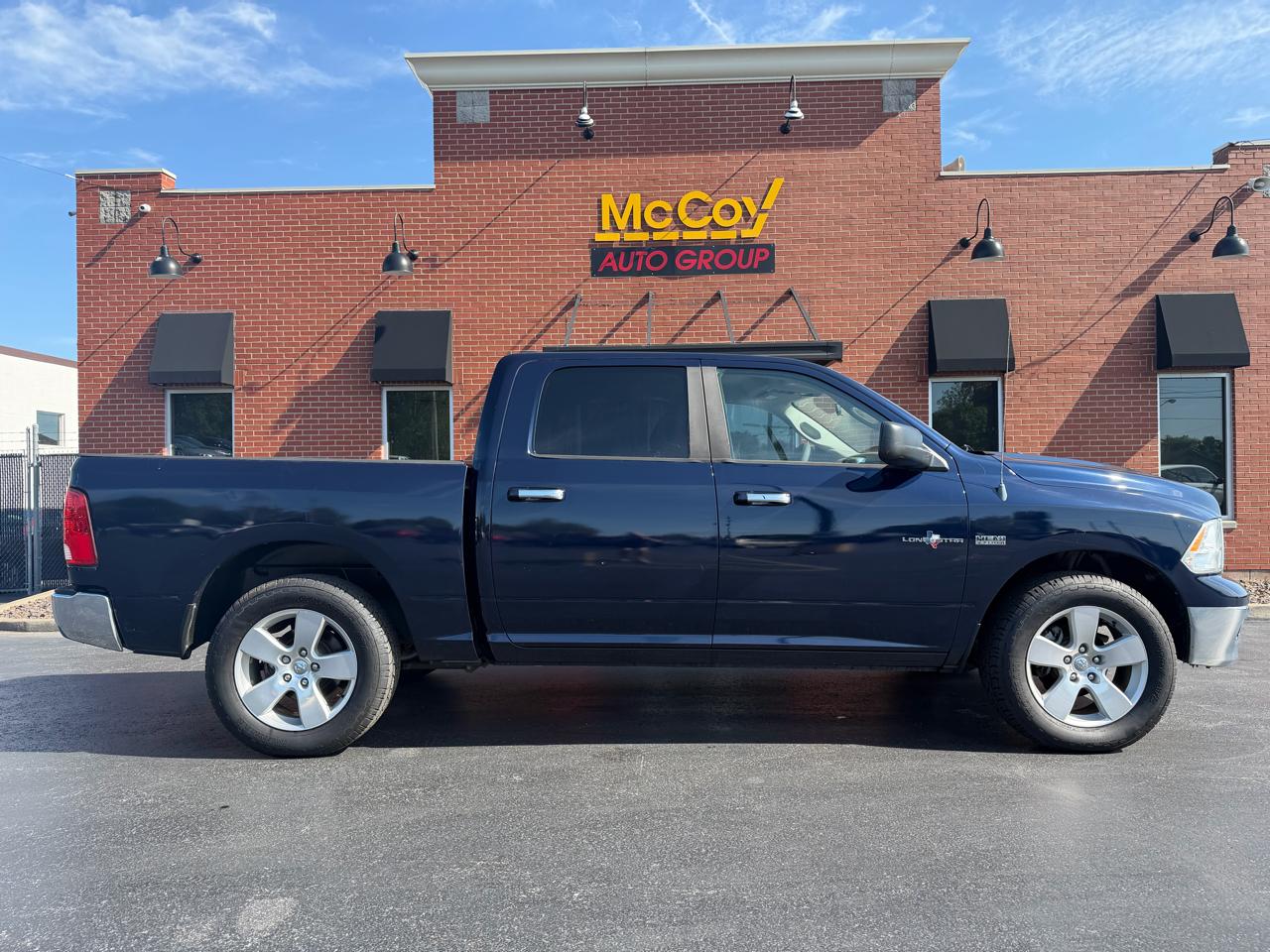 RAM 1500 4WD Crew Cab 140.5" Lone Star 2012