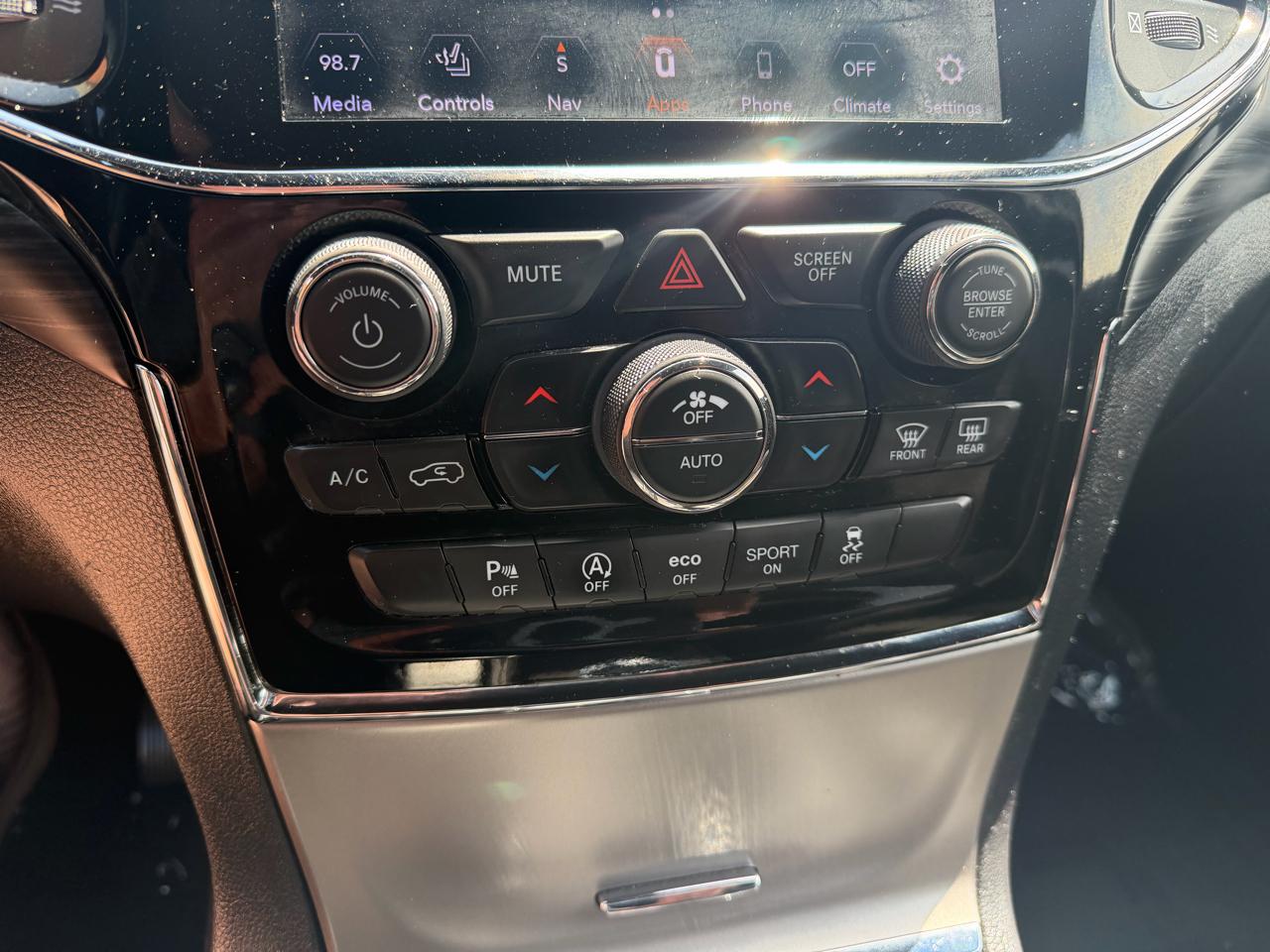 Jeep Grand Cherokee Altitude 4x4 2020