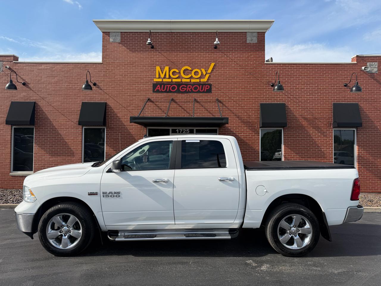 RAM 1500 Big Horn Crew Cab 4WD 2017