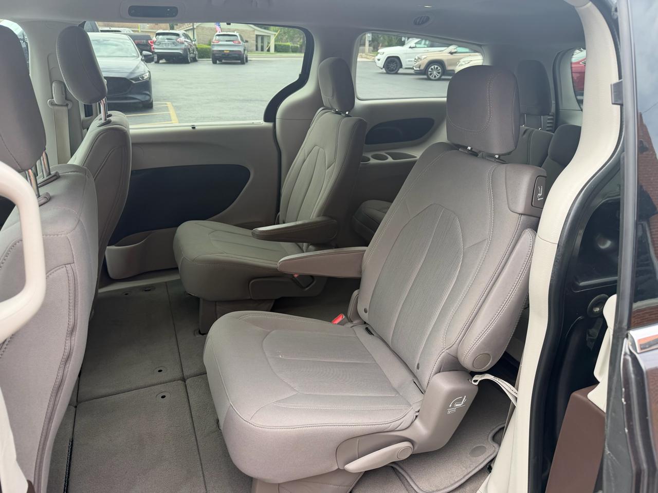 Chrysler Pacifica Touring Plus 2018