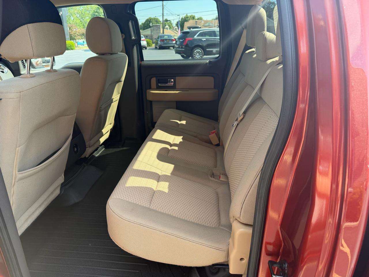 Ford F-150 XLT SuperCrew 4WD 2014