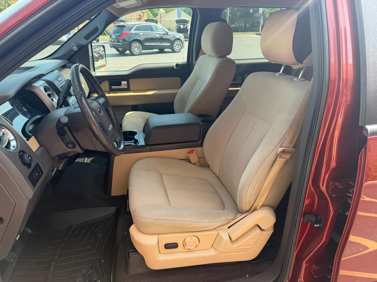 Ford F-150 XLT SuperCrew 4WD 2014