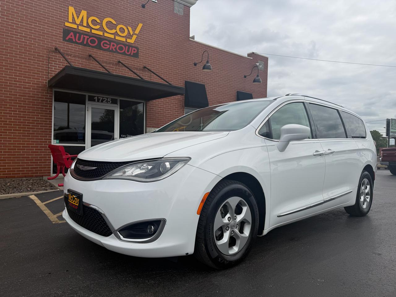 Chrysler Pacifica Touring-L Plus FWD 2017
