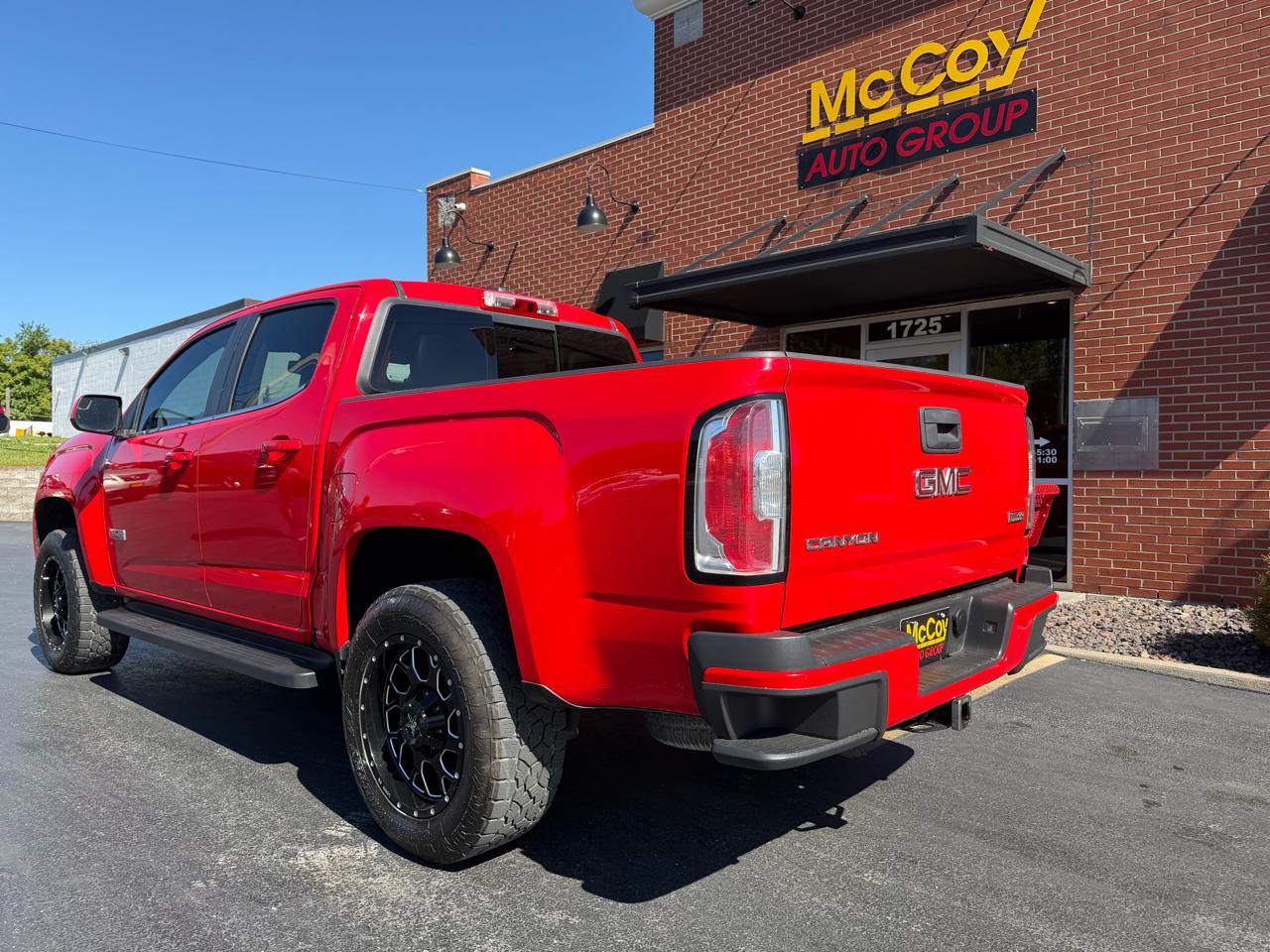 GMC Canyon SLE Crew Cab 4WD 2016