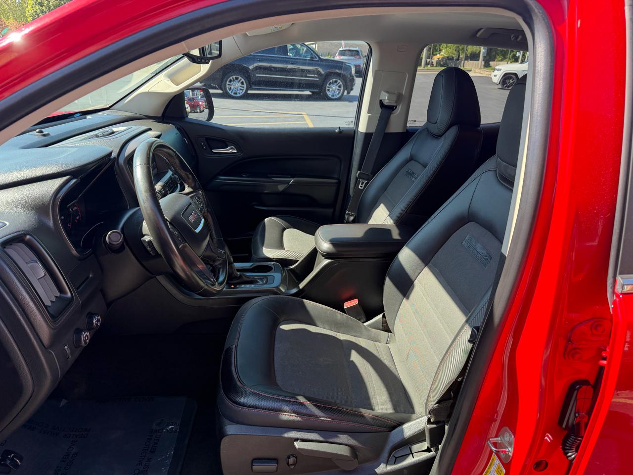 GMC Canyon SLE Crew Cab 4WD 2016