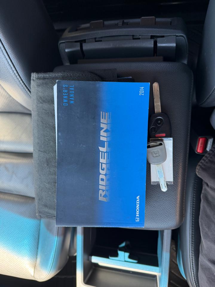 Honda Ridgeline 4WD Crew Cab RTL 2014