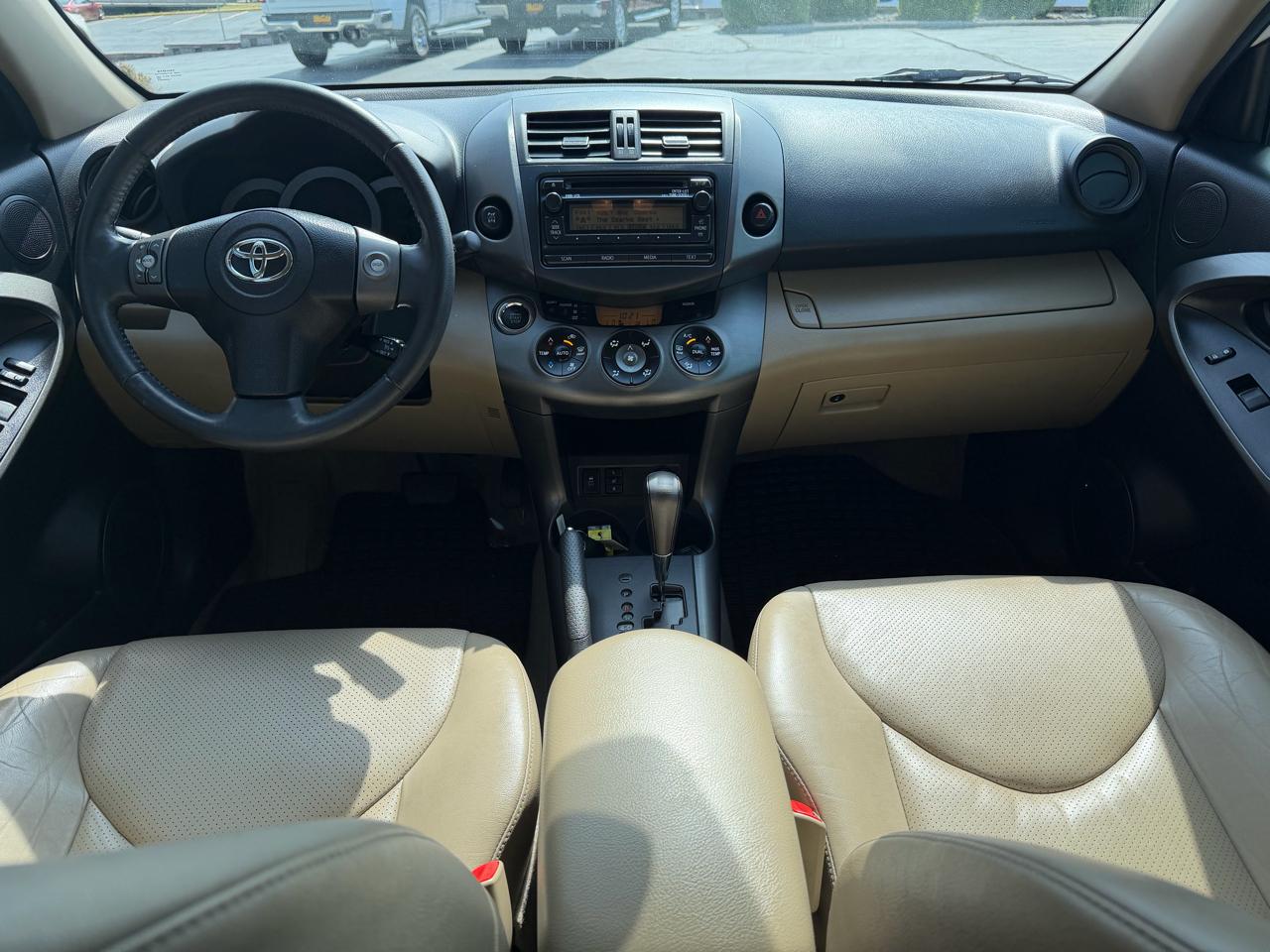 Toyota RAV4 Limited V6 4WD 2012
