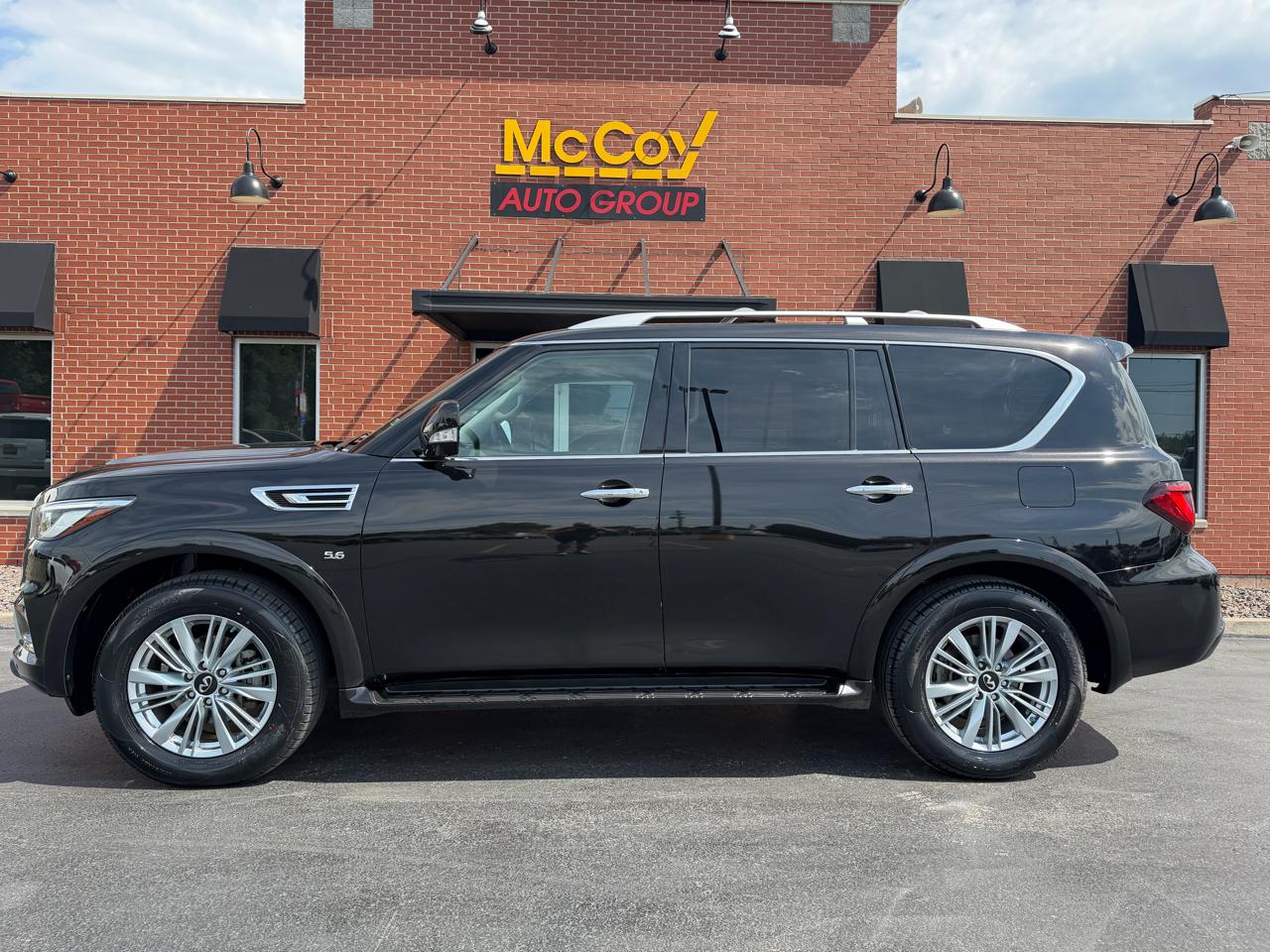 Infiniti QX80 LUXE AWD 2019