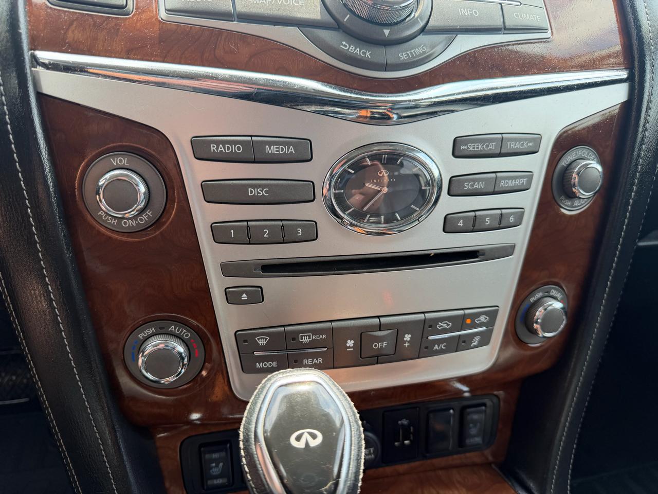 Infiniti QX80 LUXE AWD 2019
