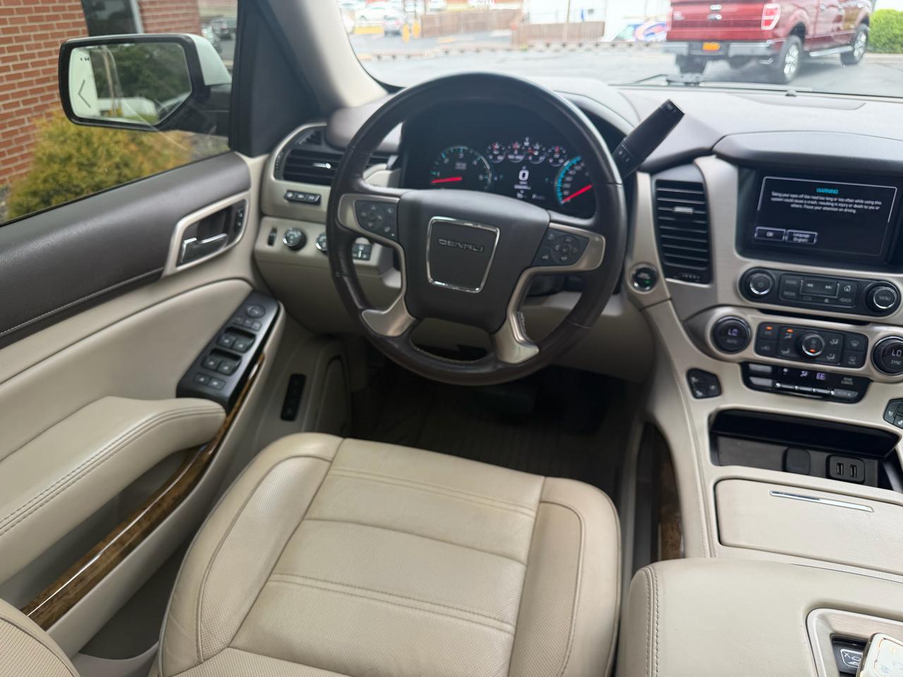 GMC Yukon 4WD 4dr Denali 2017