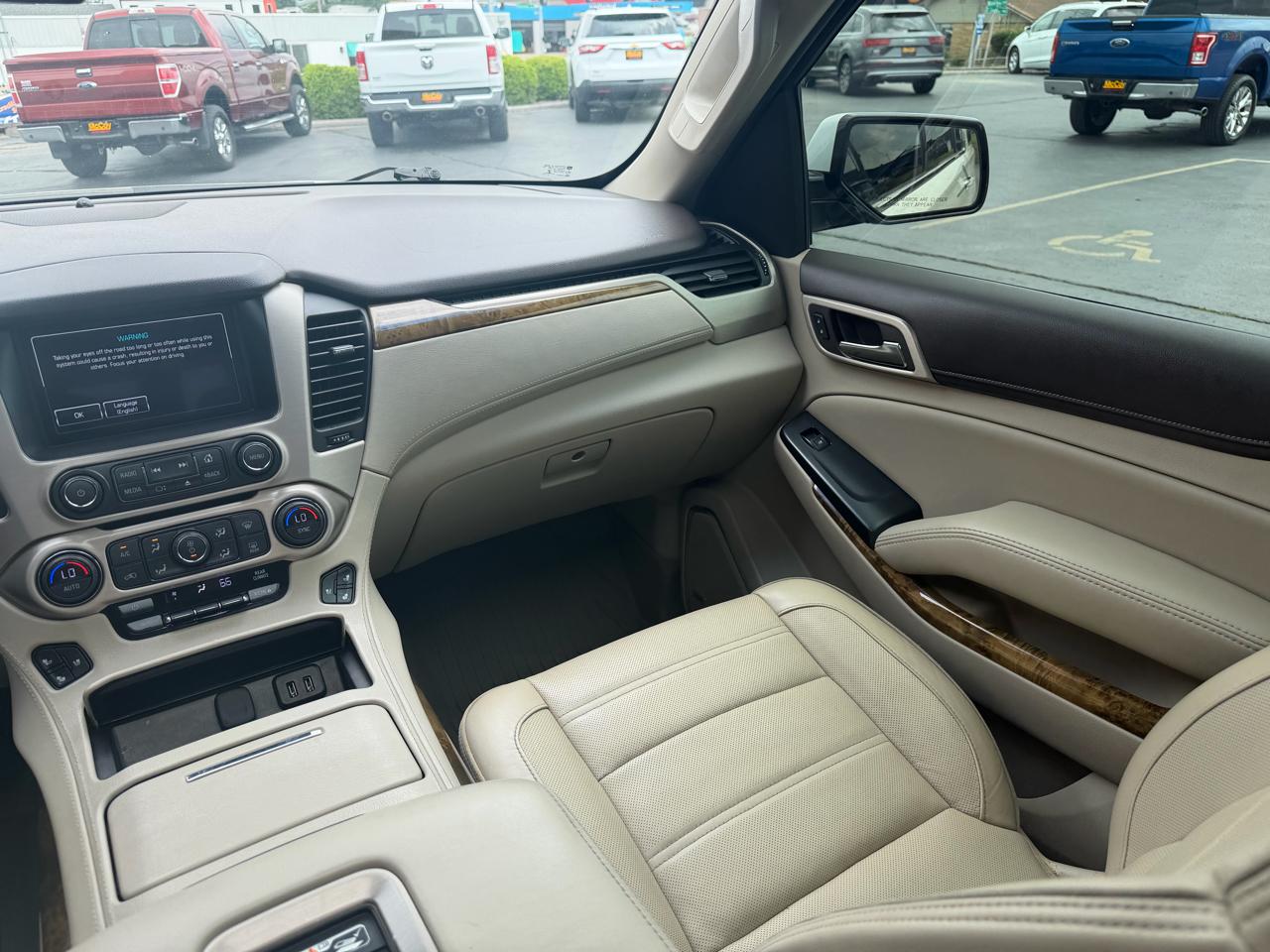 GMC Yukon 4WD 4dr Denali 2017