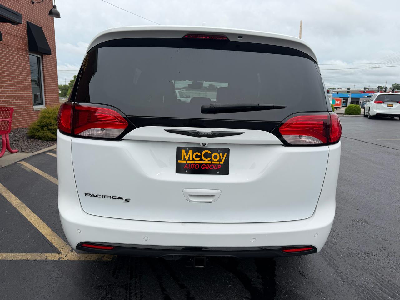 Chrysler Pacifica Touring L Plus FWD 2019